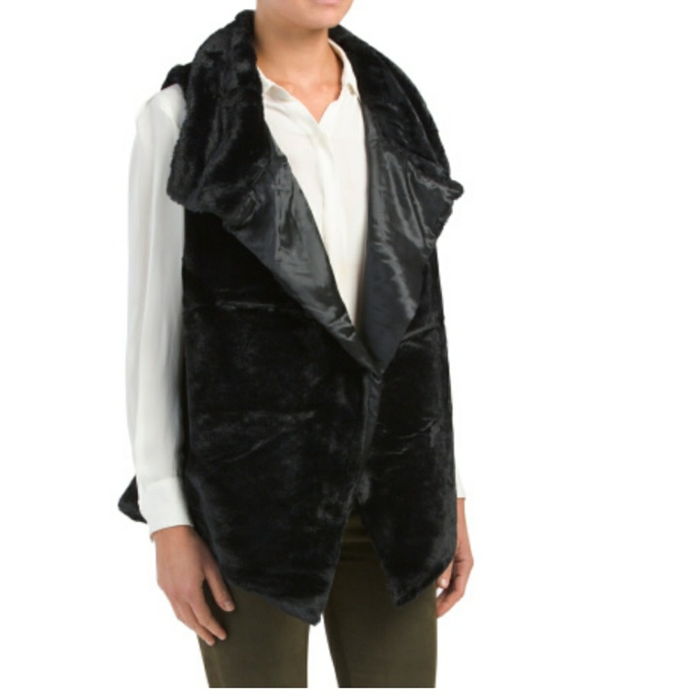 Philosophy fur vest 🖤